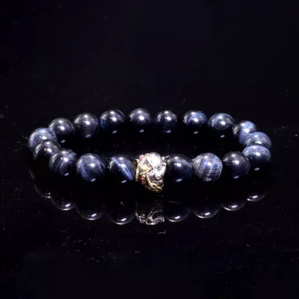 Blue Eye Guardian of Wealth